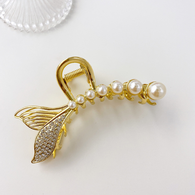 4:Pearl   Rhinestone fishtail -10cm