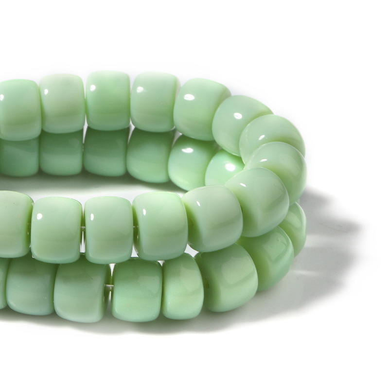 Light green solid color bead diameter 8*6mm apertu