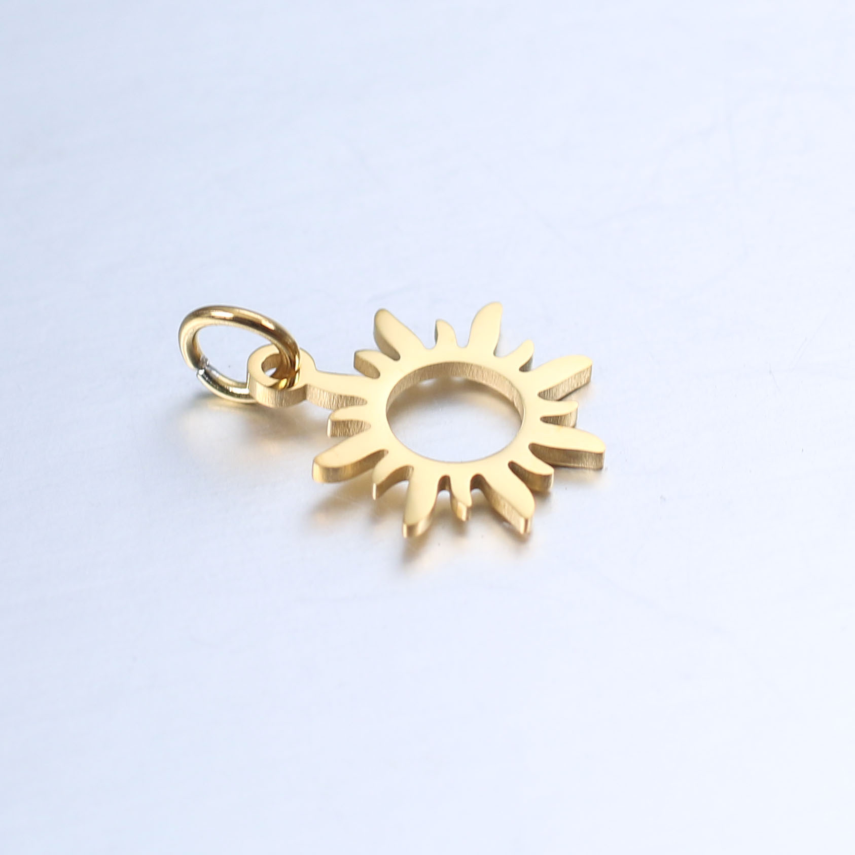 1:Enclosed Jump ring( 0.8*5mm ) gold ( furnace vacuum Metallizing )