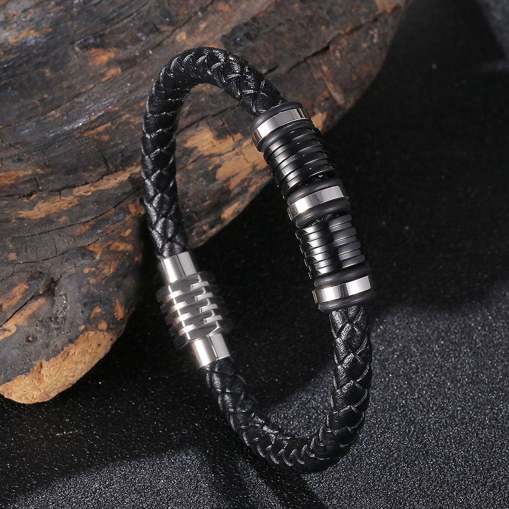 Black leather [between black]: 165mm [inner circum