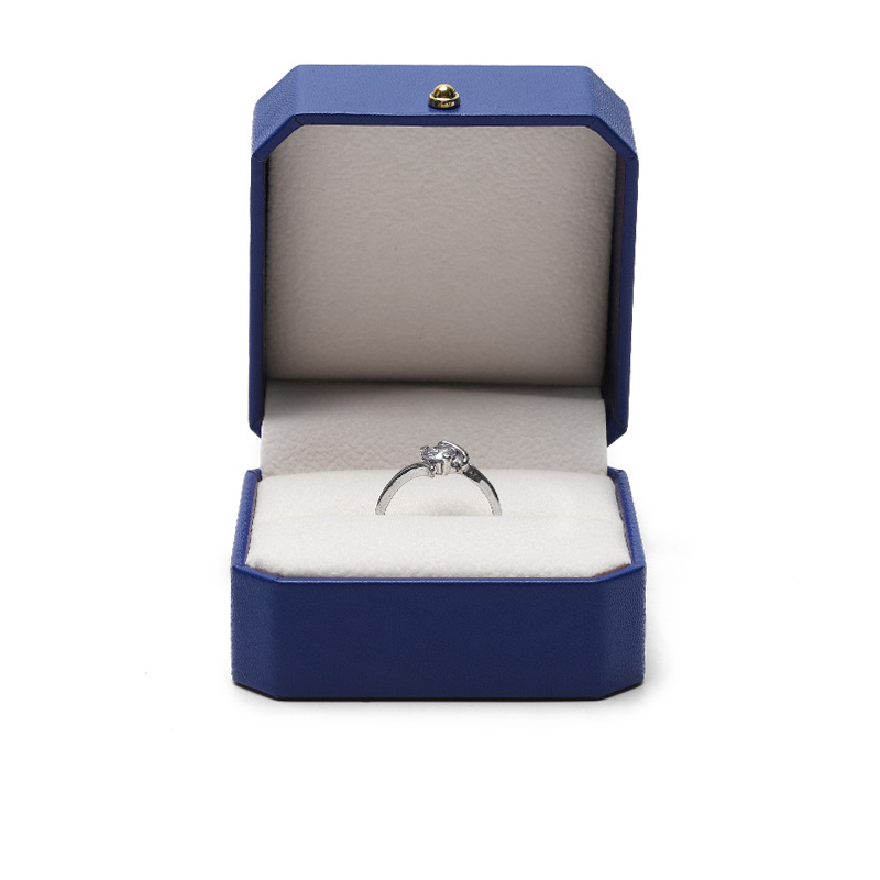 1:blue ring box 7*7*5cm