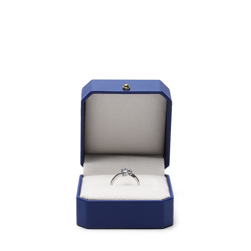 6:blue ring box 7*7*5cm