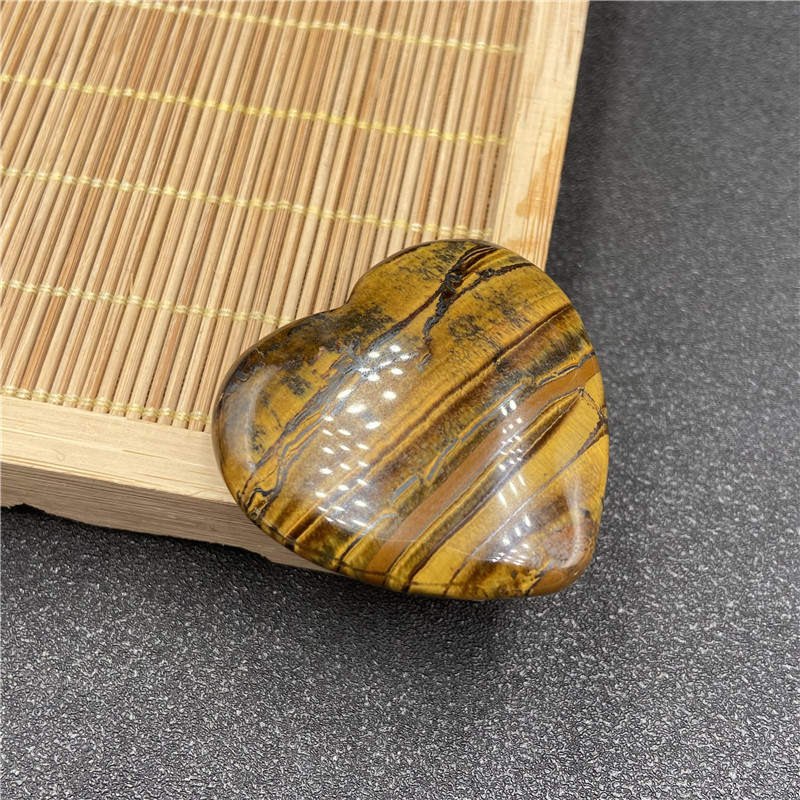 tiger eye