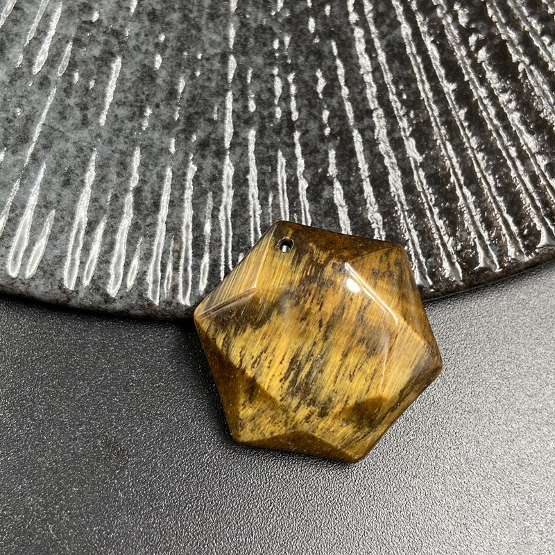 tiger eye