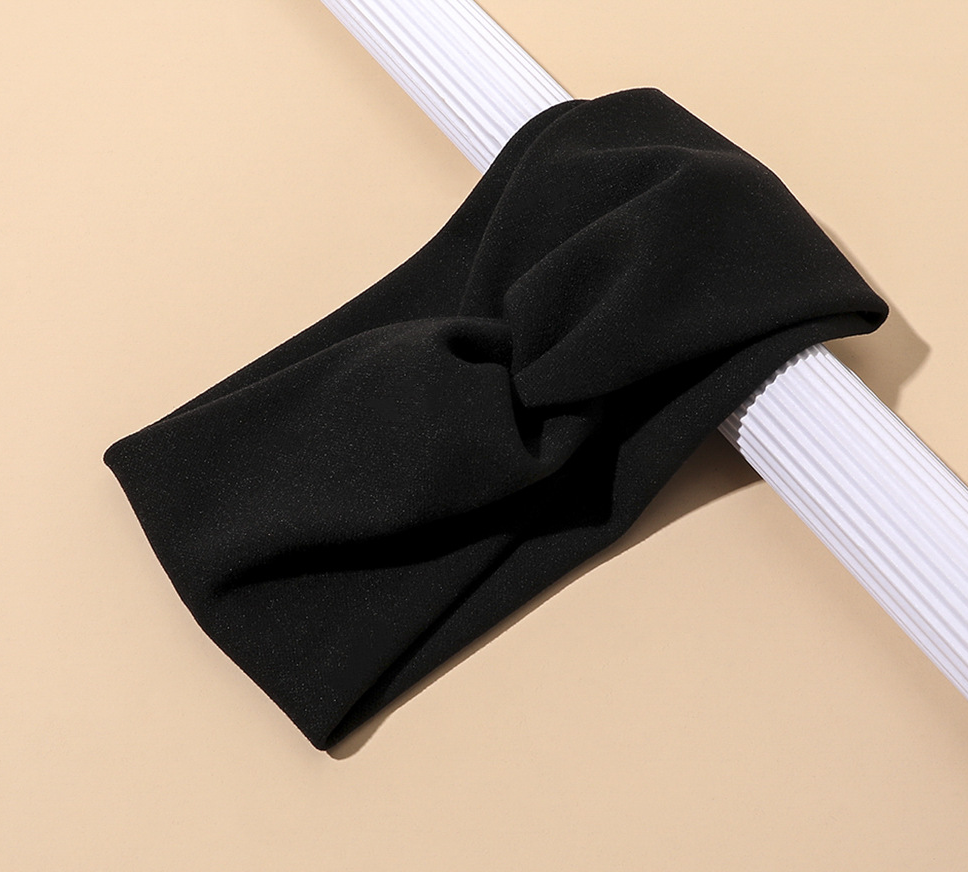 1:Wool velvet solid color hair band-black