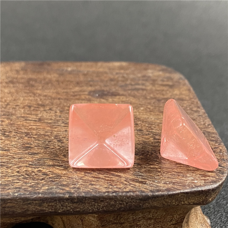 12 Cherry Quartz