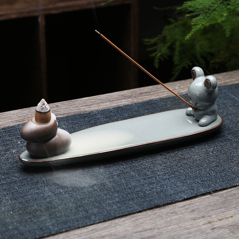 1:Fuwa incense stick 21.8*6.1*6.2cm