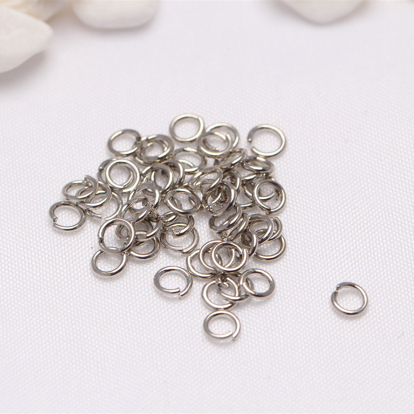 A-19 White gold color retention 7mm