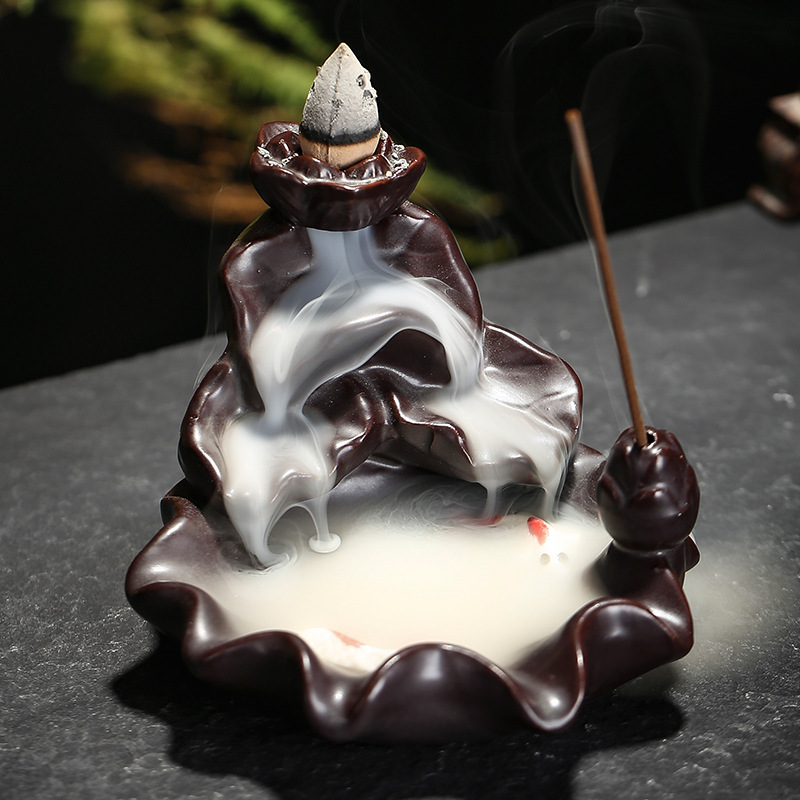 3:Water lotus flowing cloud (black) 10.5*11*8cm