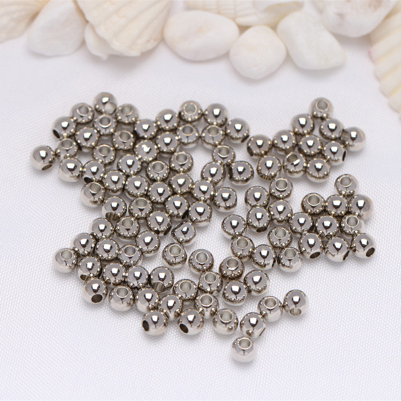 A-8 White gold color retention 6mm