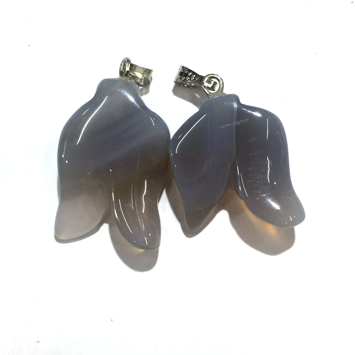 4 grey agate