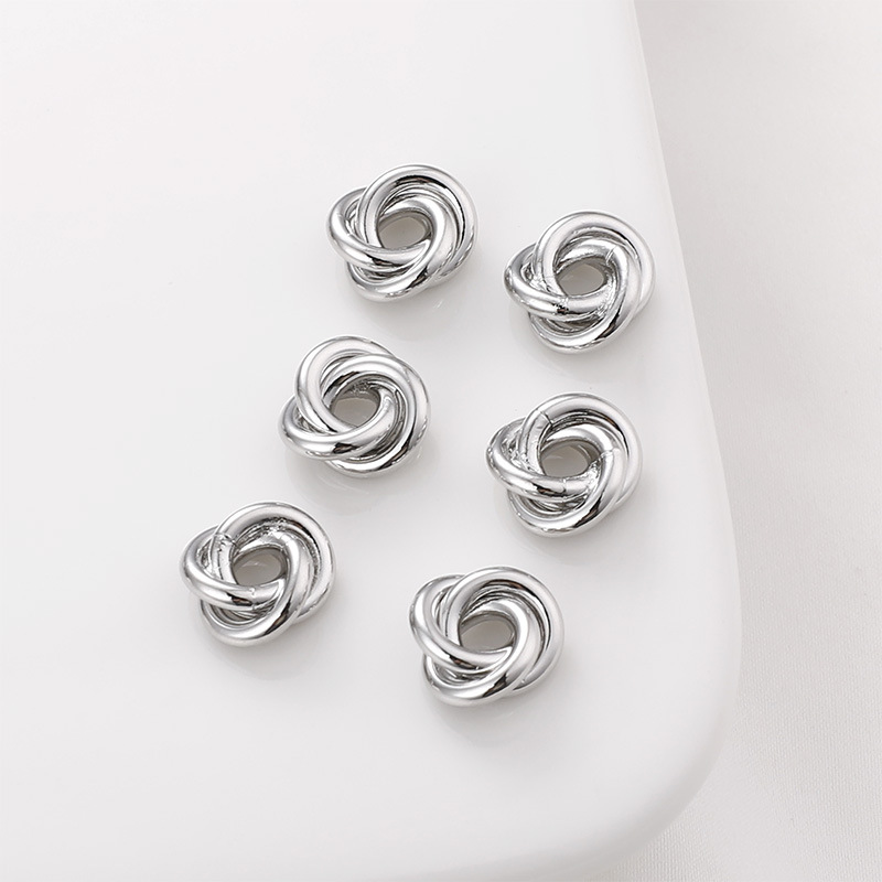 2:White k twist ring [1 piece]