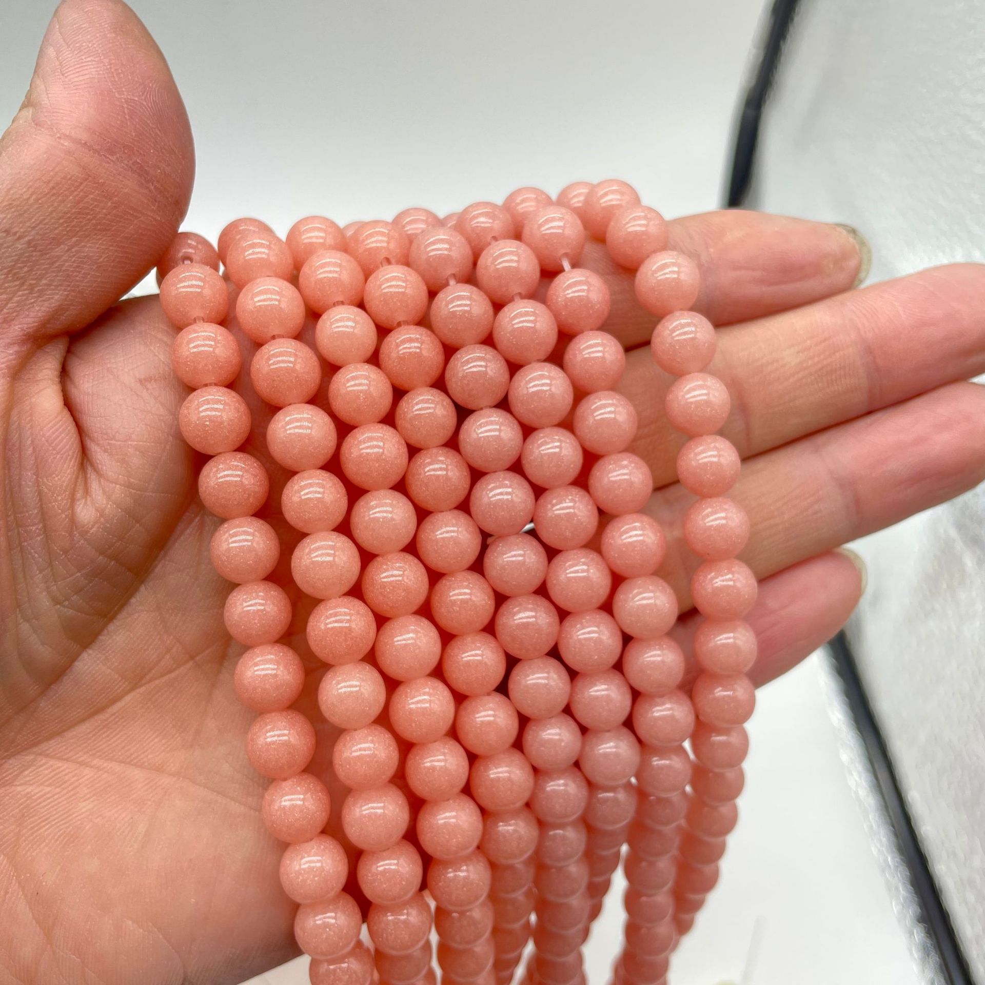 Pink luminous stone 10mm (about 90 pieces)