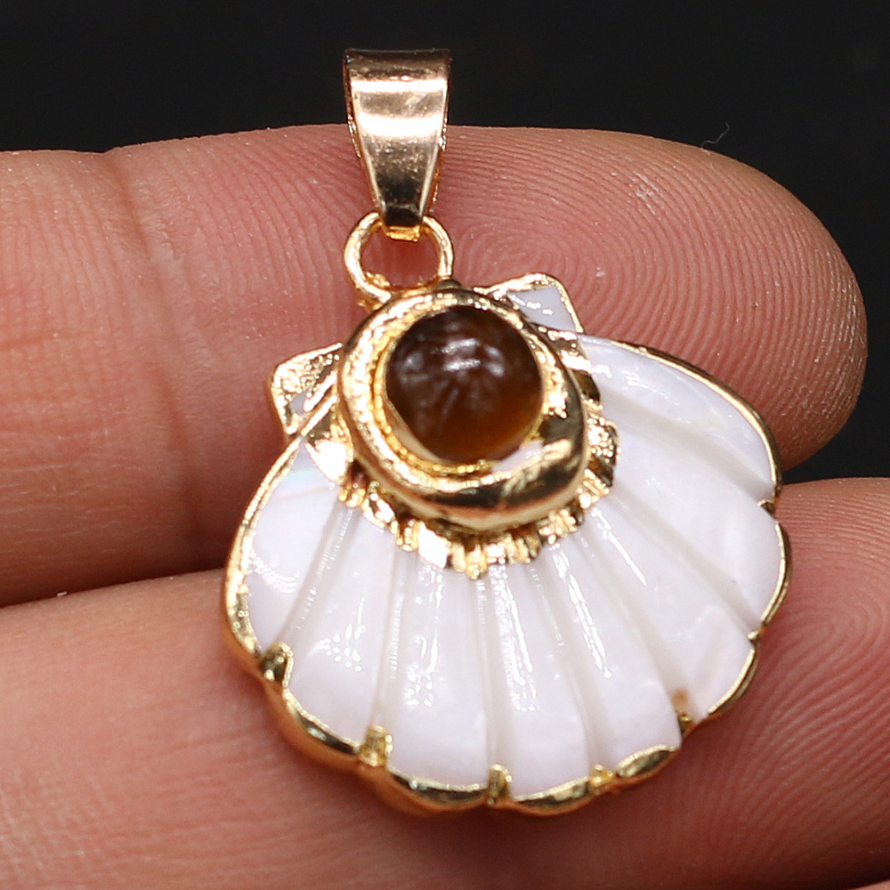 Brown agate