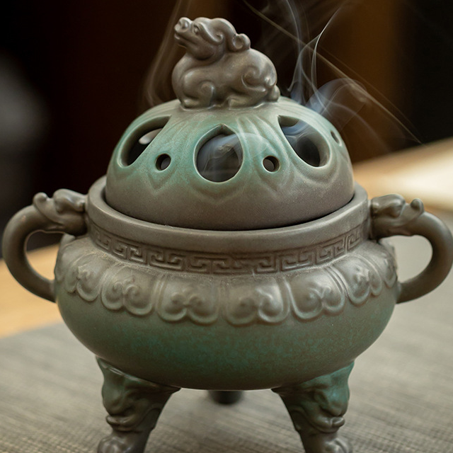 1:Binaural Brave Pan Incense Burner