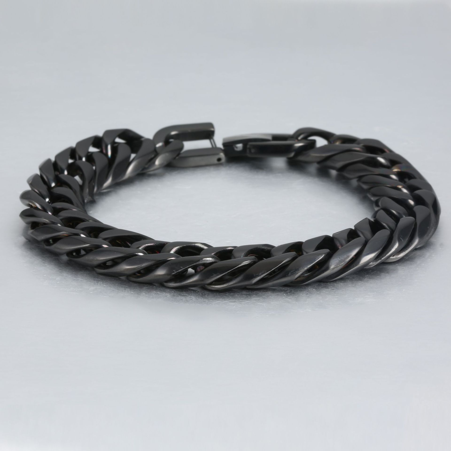 8:H 13mm, 220mm black