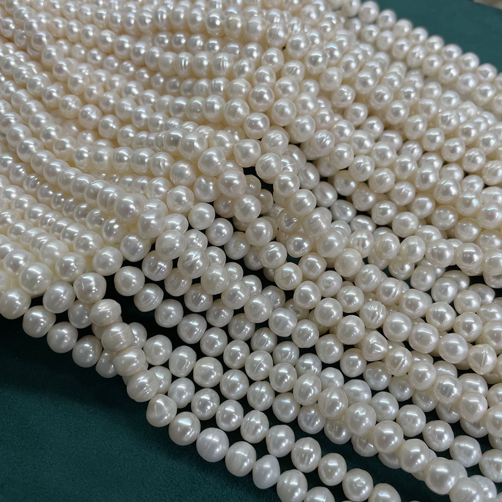 3:White thread beads