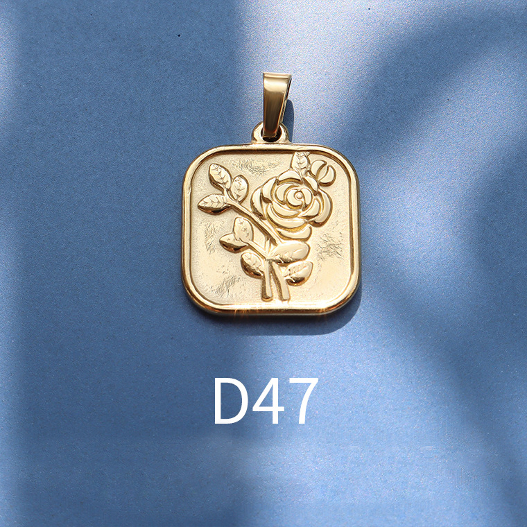 D47 gold 1.8x2.1cm