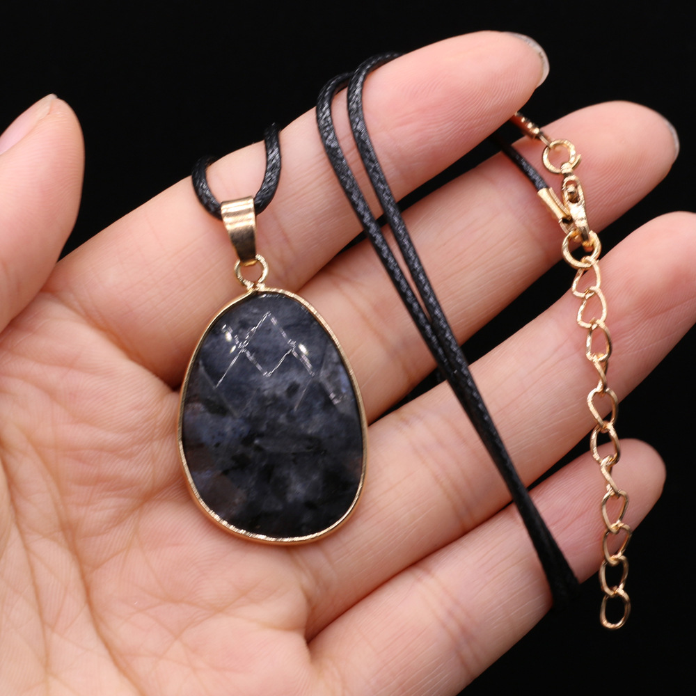 Black Labradorite