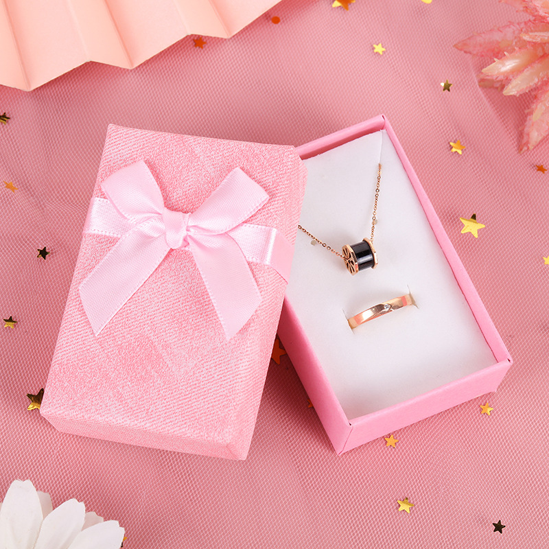 Pink bow box