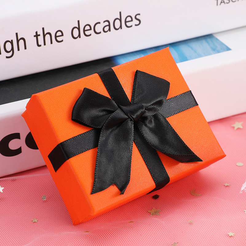 2:Black bow orange box