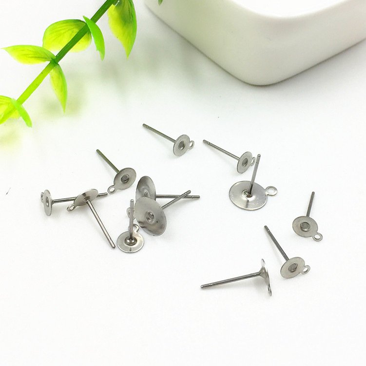 One steel butterfly earplug