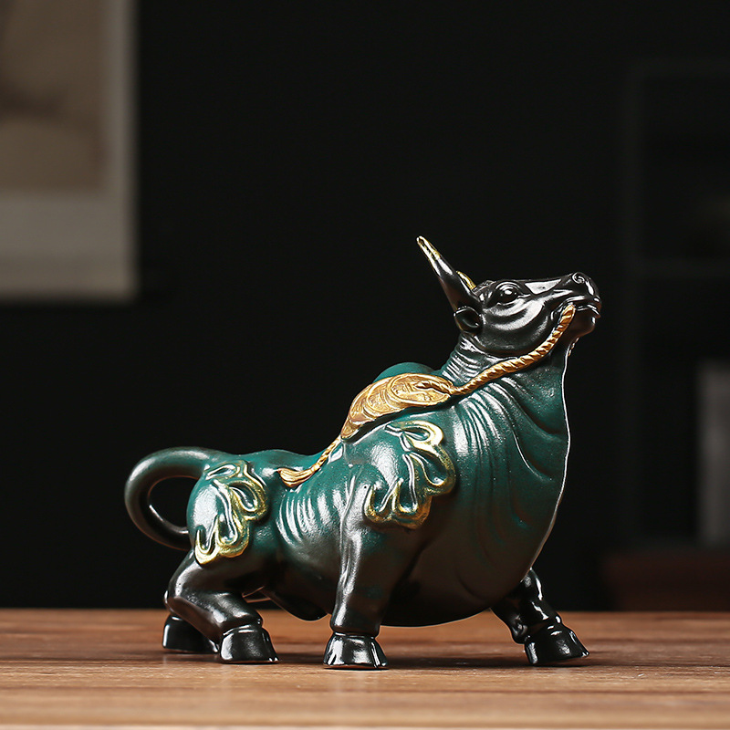 2:Bullish-Green 20.5*9.1*17cm