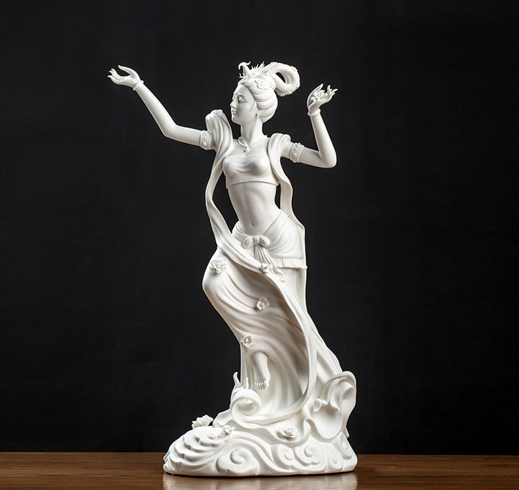 Heavenly Girl Scattered Flowers White Porcelain 29