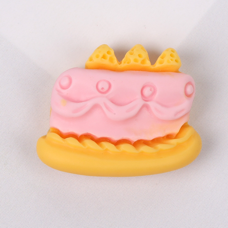 3:Birthday cake (17*13mm)