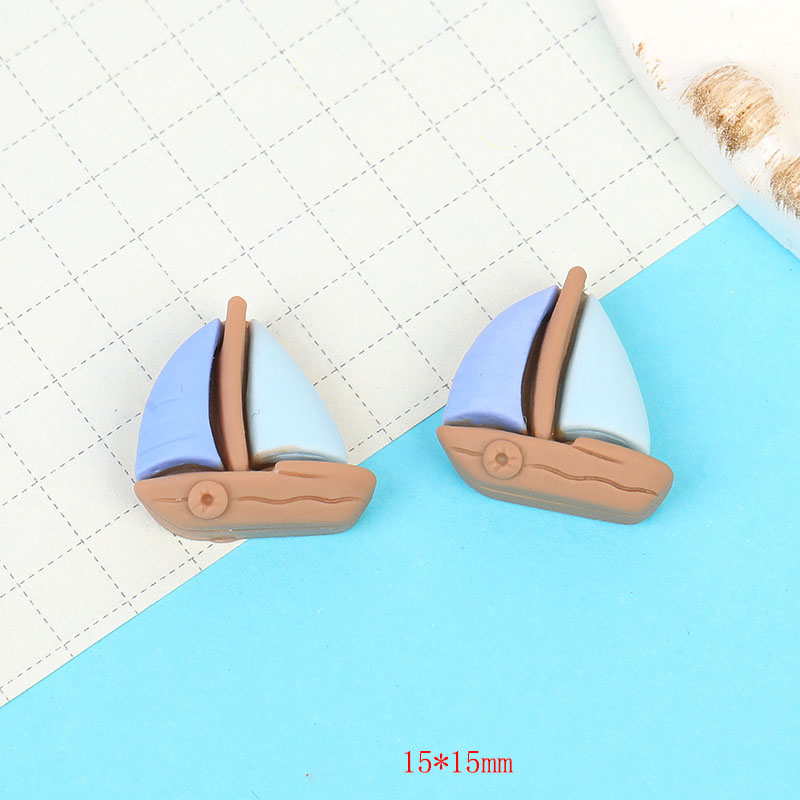 8:Sailing boat 15*15mm