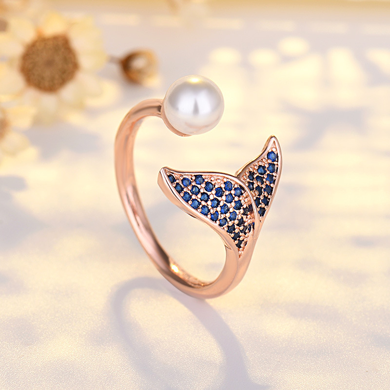 3:Fishtail Ring Blue Diamond (Rose gold)