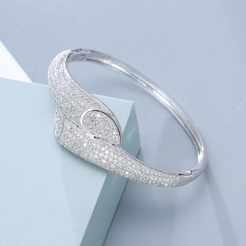 A real platinum plated bracelet