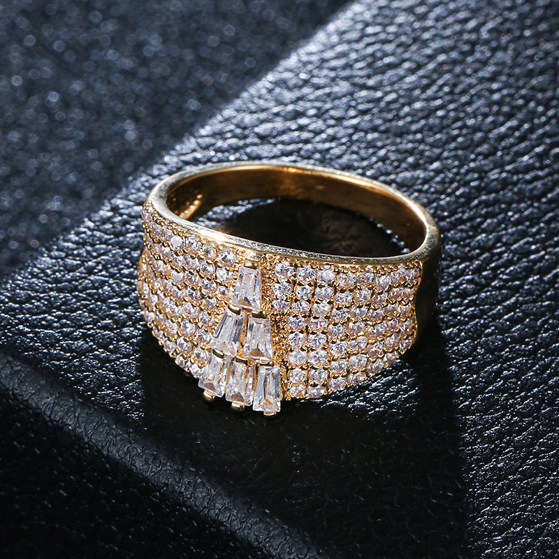 H gold color plated ring 7