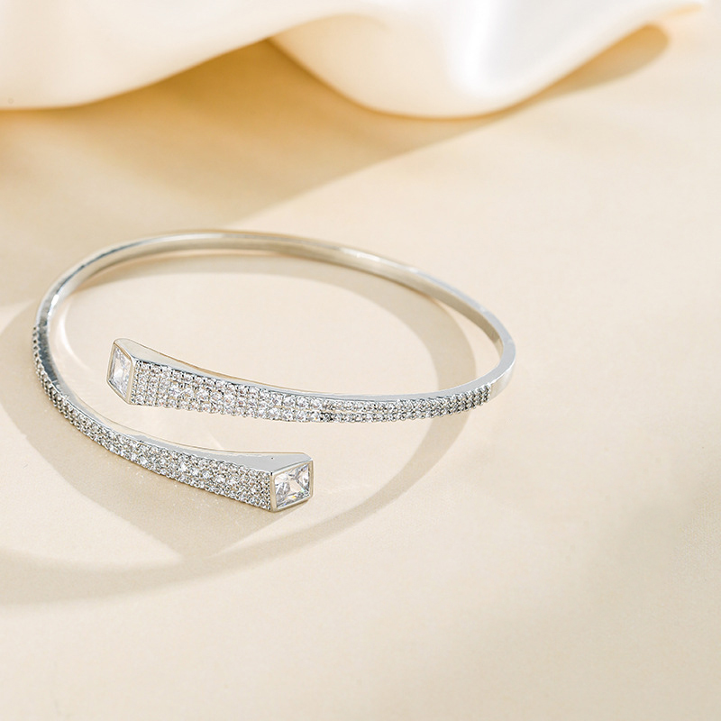 A real platinum plated bracelet