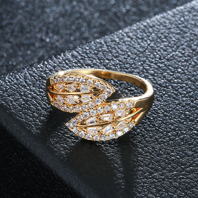 H gold color plated ring 7