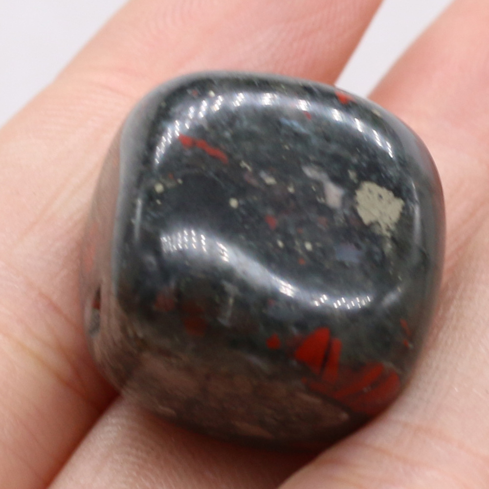 7:Afrikaanse Bloodstone