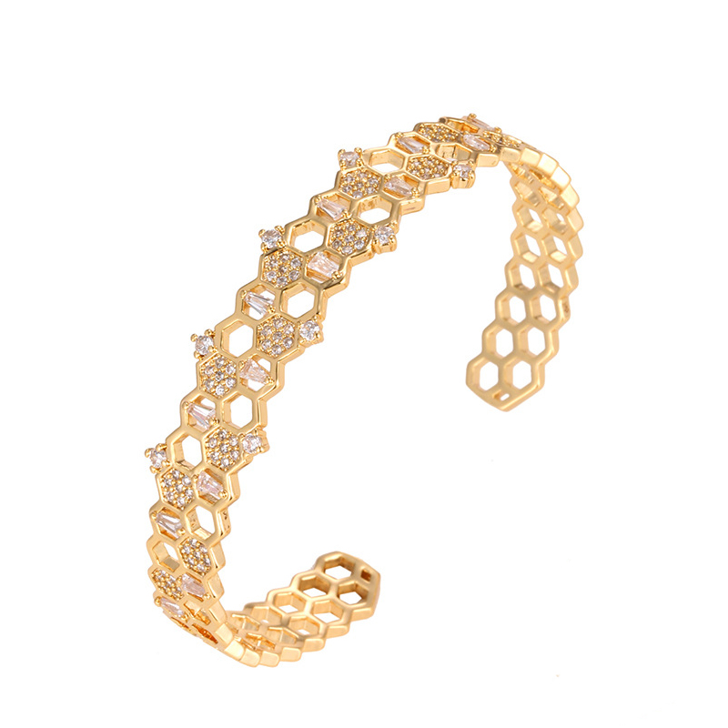 2:B gold color plated bracelet