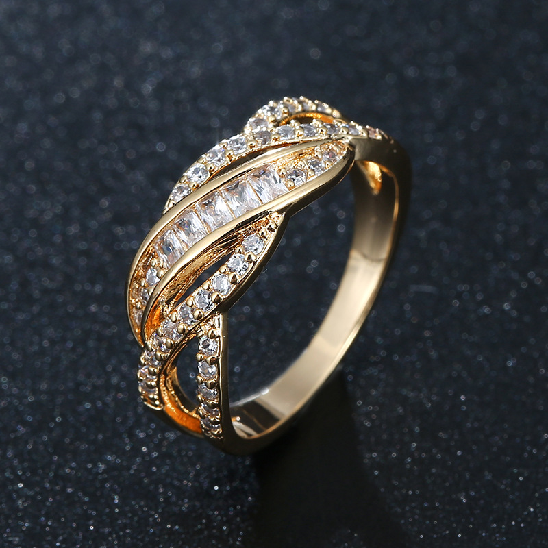 H gold color plated ring 7