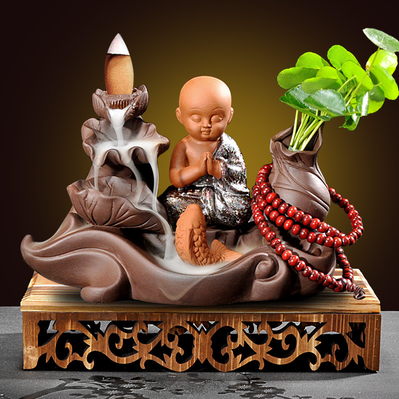 21:Hollow wooden base   big leaf lotus pond   sand gold gathering money monk