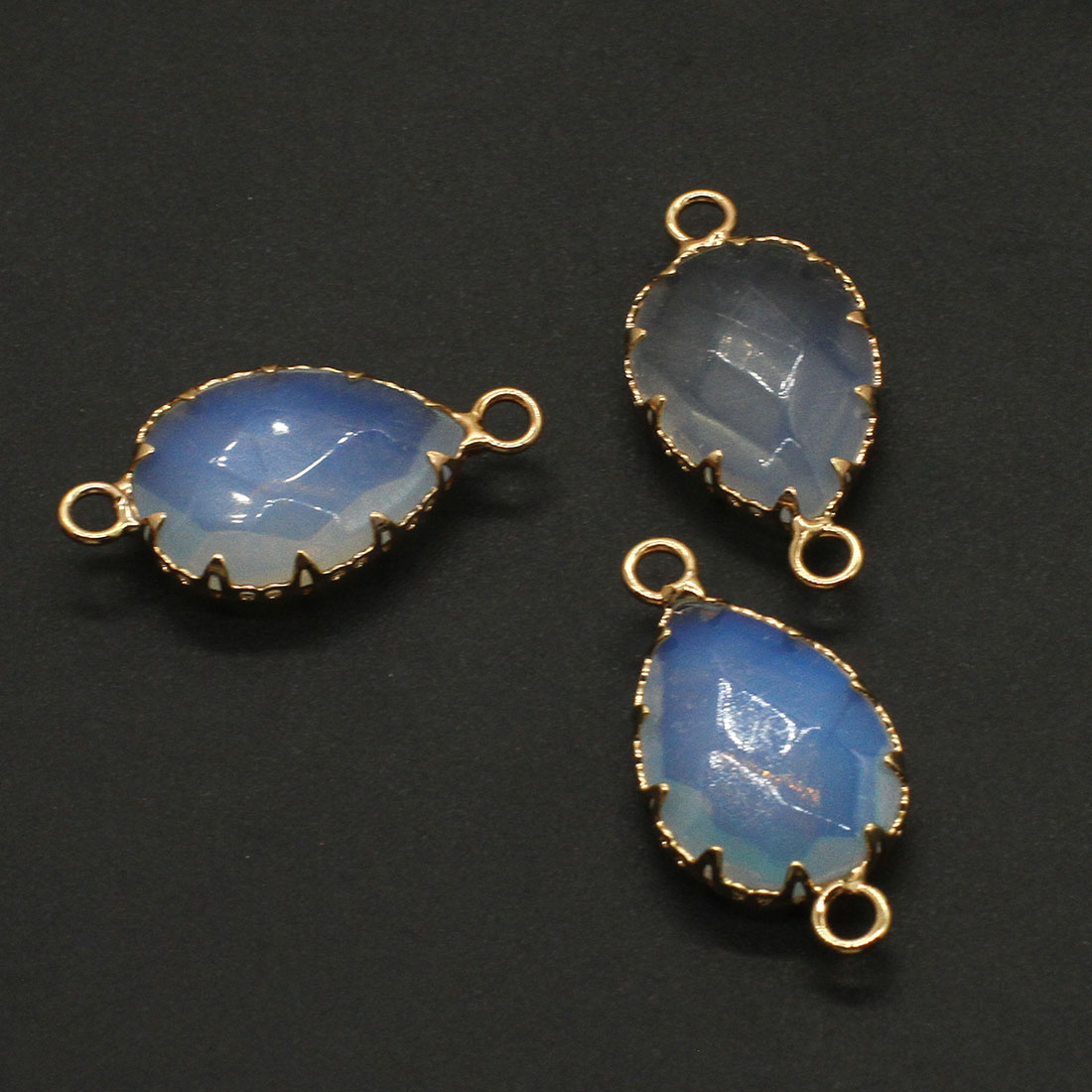 Moonstone glass