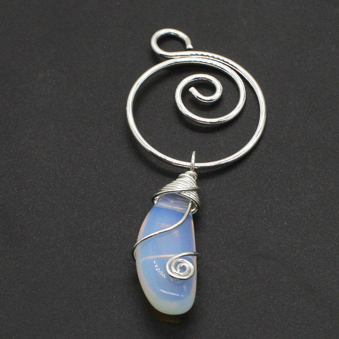 Moonstone glass