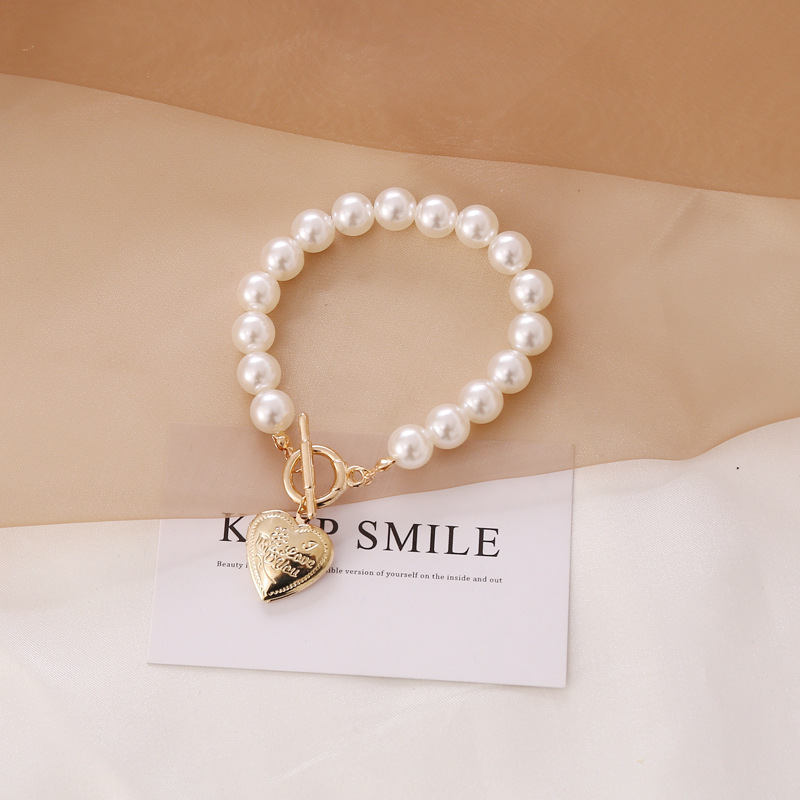 2:Bracelet, length 20cm