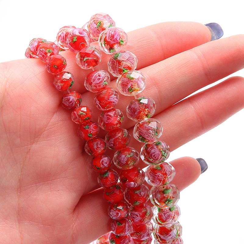 Red 12mm in diameter 9mm in thickness 2mm in apert