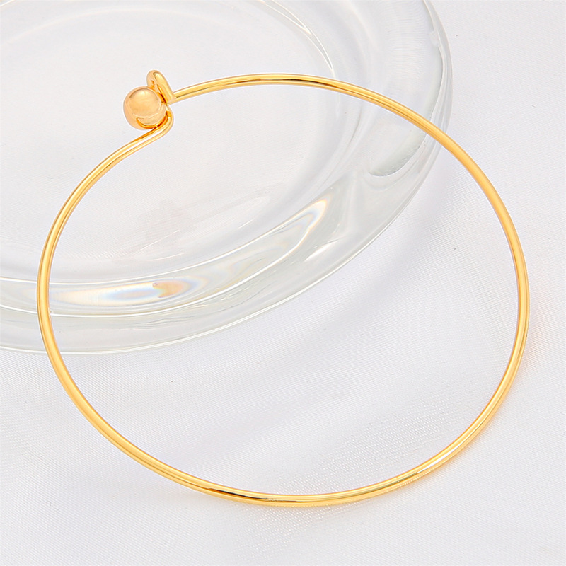 Aperture bracelet