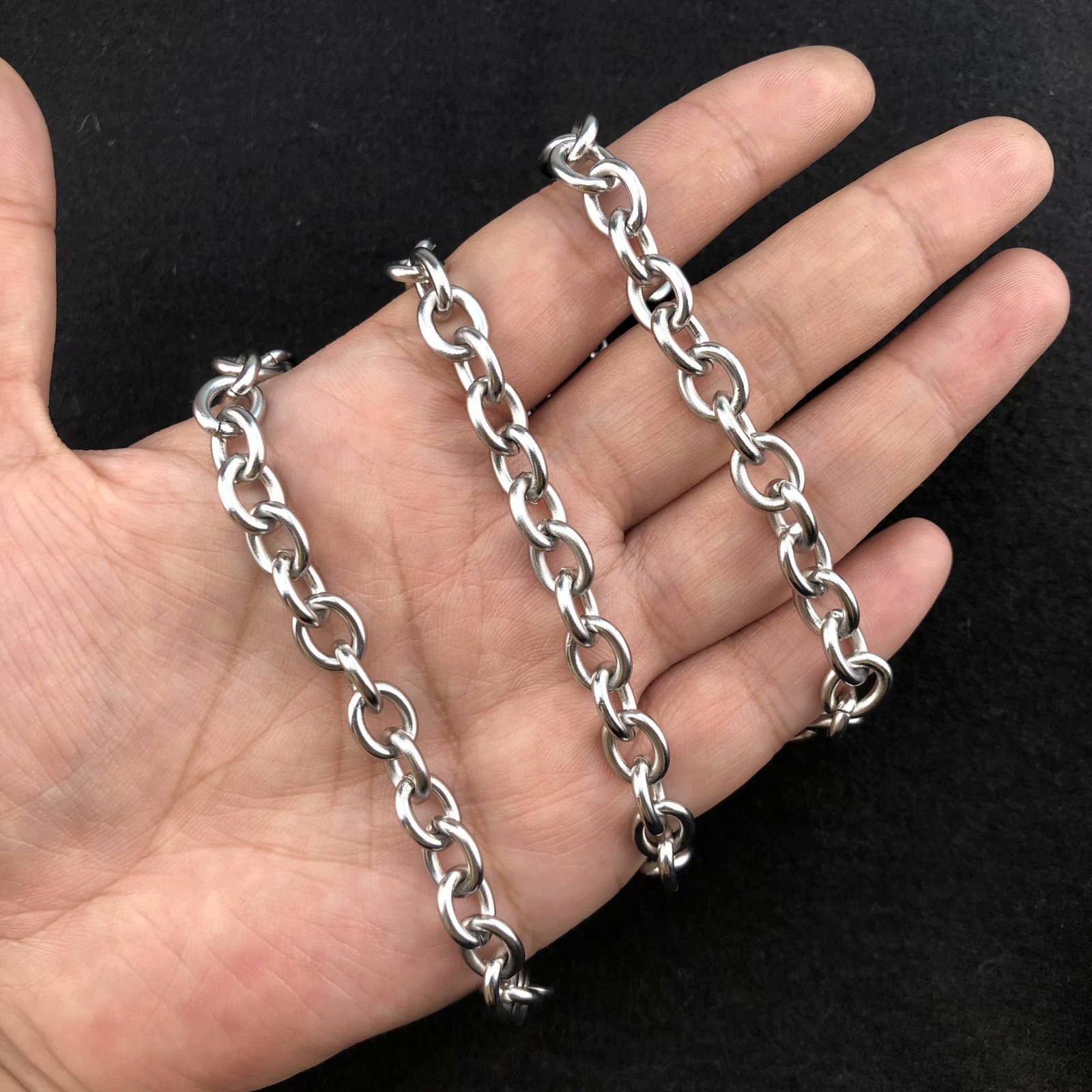 O chain 2.0 x 8mm, Length 50CM