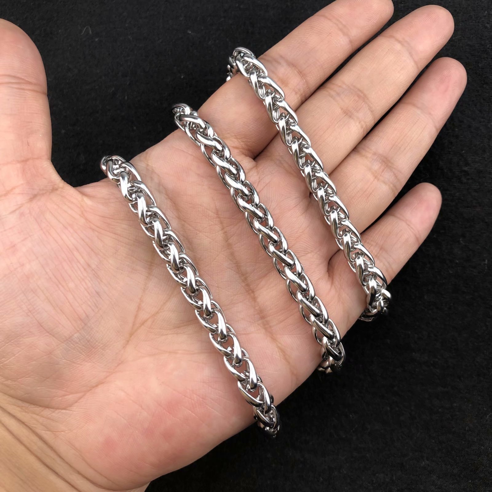 Keel chain 7mm length 70CM