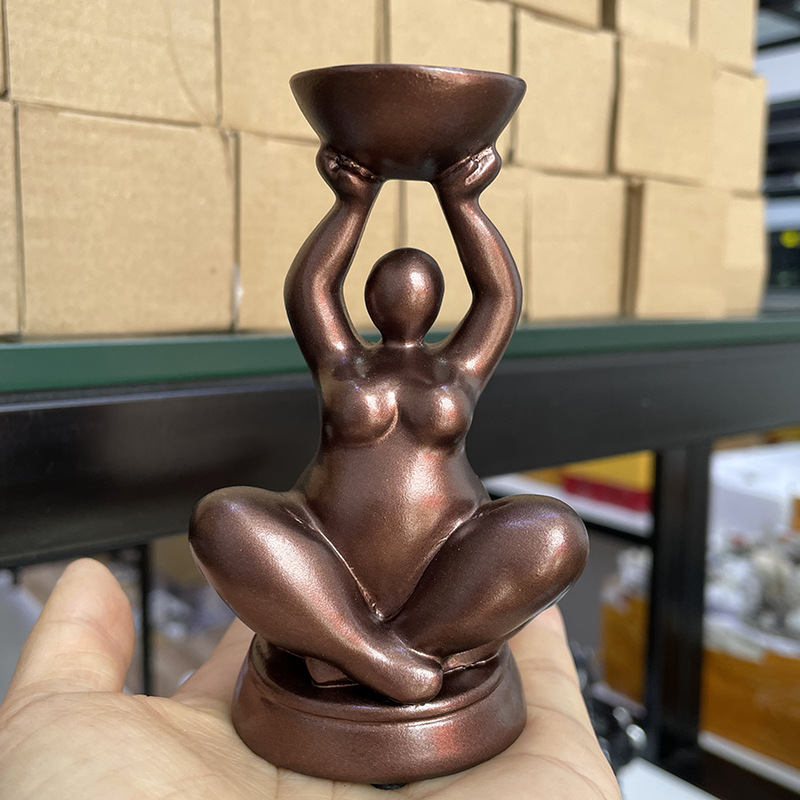 4:Sitting Beauty Bronze 10*7cm