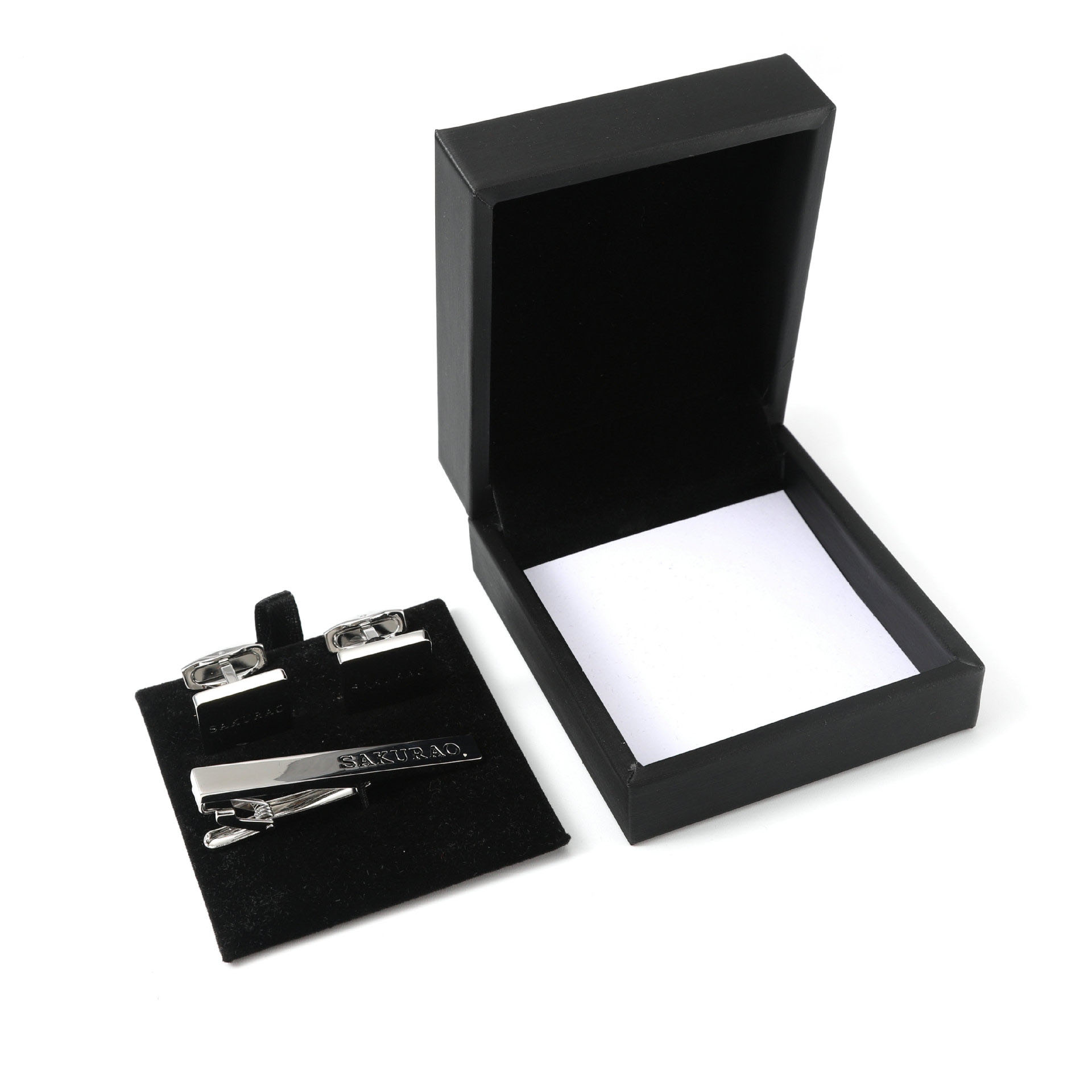 Attachable cufflinks + tie clip set