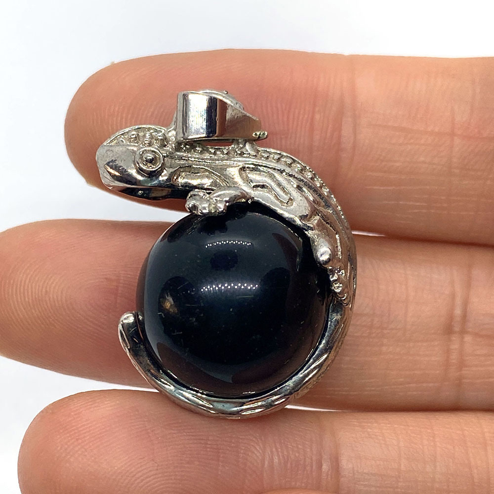 10:Black Agate