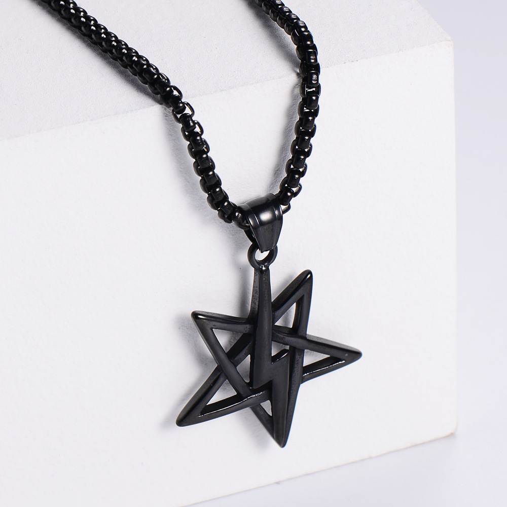 6:【Black】with chain pendant